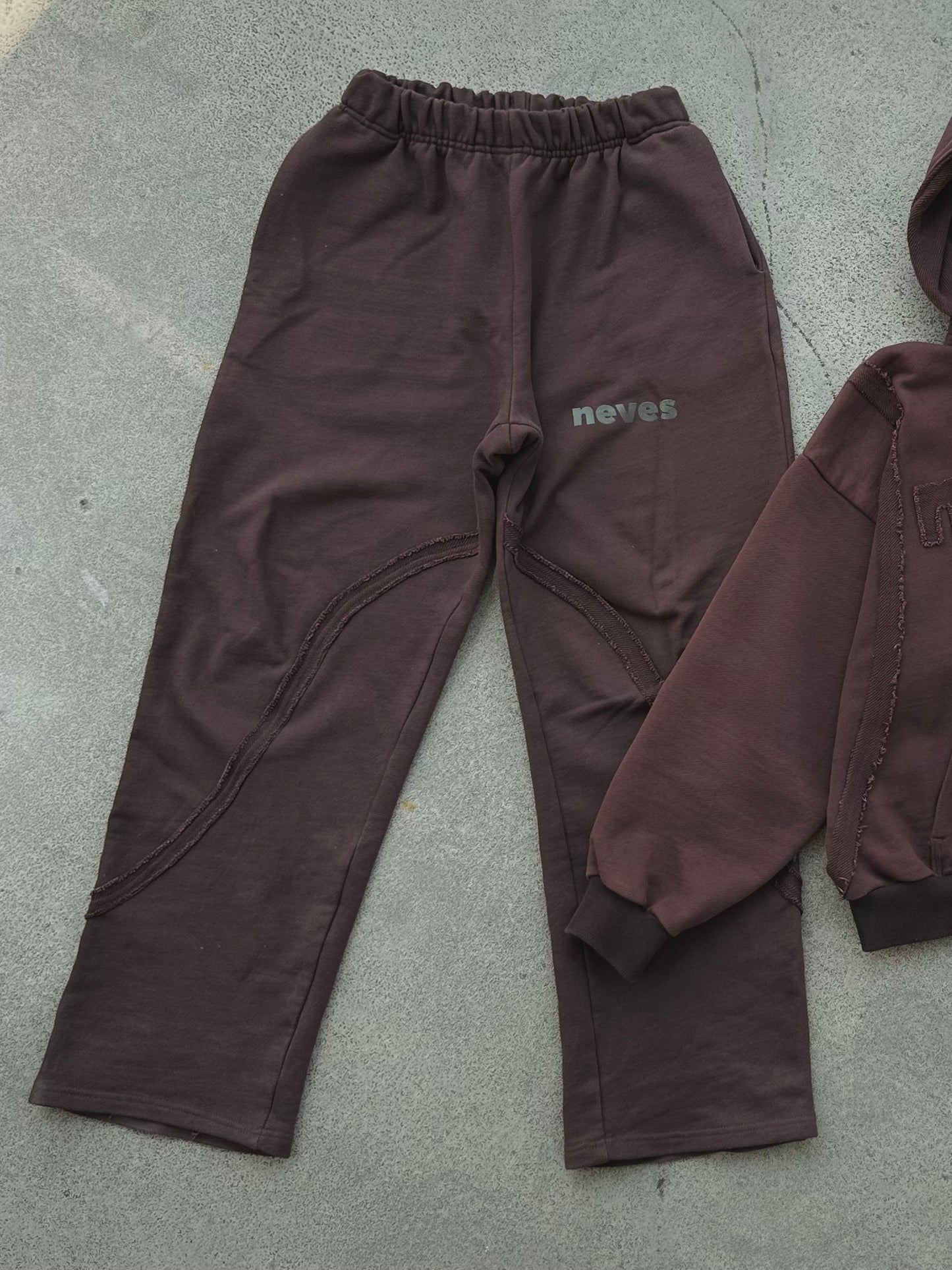 sudadera bota recta cafe